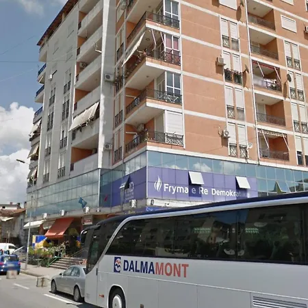 View In Center Апартаменты *